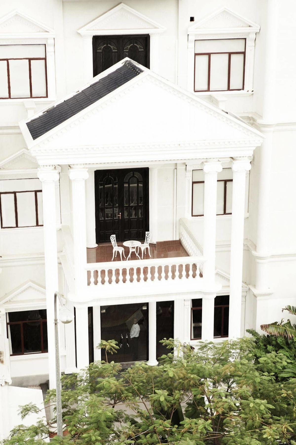 Hotel White Mansion 白色公馆 Phnom Penh
